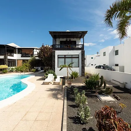 White Sunset Apartment Puerto del Carmen (Lanzarote)